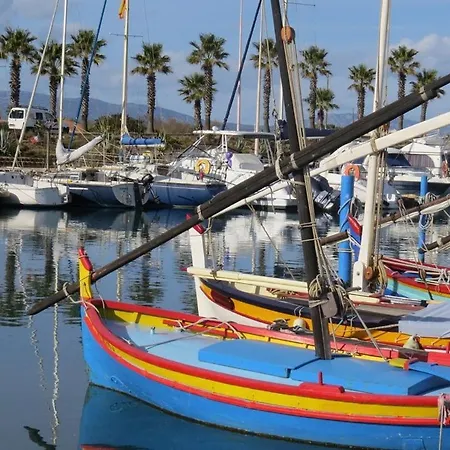 Confortable T2 + Face A La 4balm39 Apartman